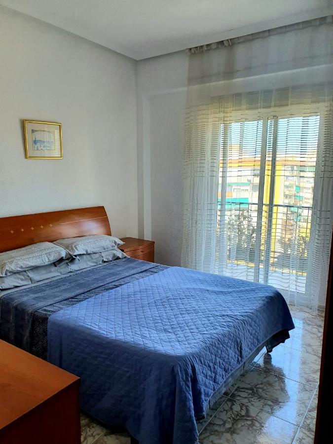 Apartment Svetlana 2 Alicante Bagian luar foto