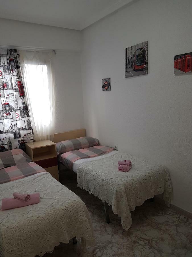 Apartment Svetlana 2 Alicante Bagian luar foto